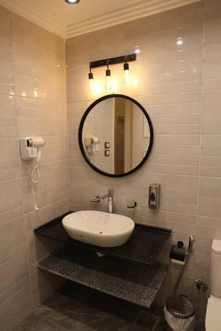 Modern 2Br Apt In Downtown - Mint Stays 42 Cairo